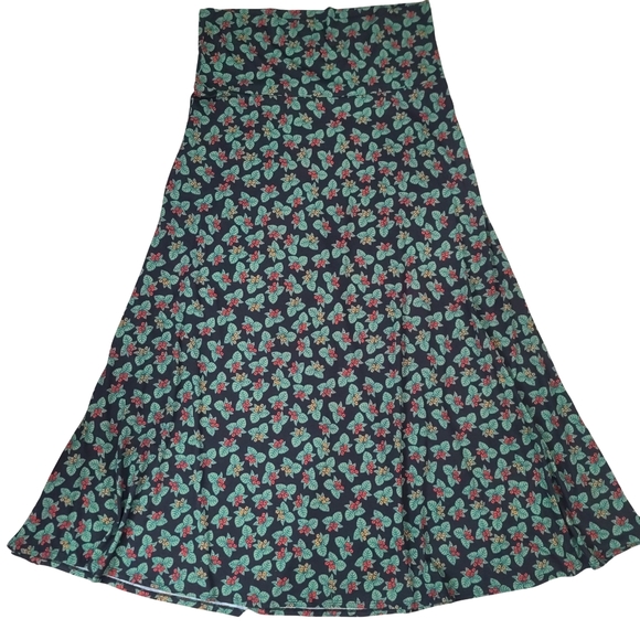 LuLaRoe Dresses & Skirts - LuLaRoe Green Leaf Flower Print Soft Stretchy Maxi Skirt Size 2XL